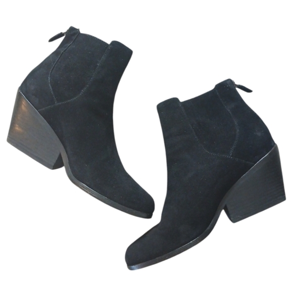 Eileen Fisher Black Western Ankle Boot Women's Black Suede Bootie size 7 - Picture 1 of 10